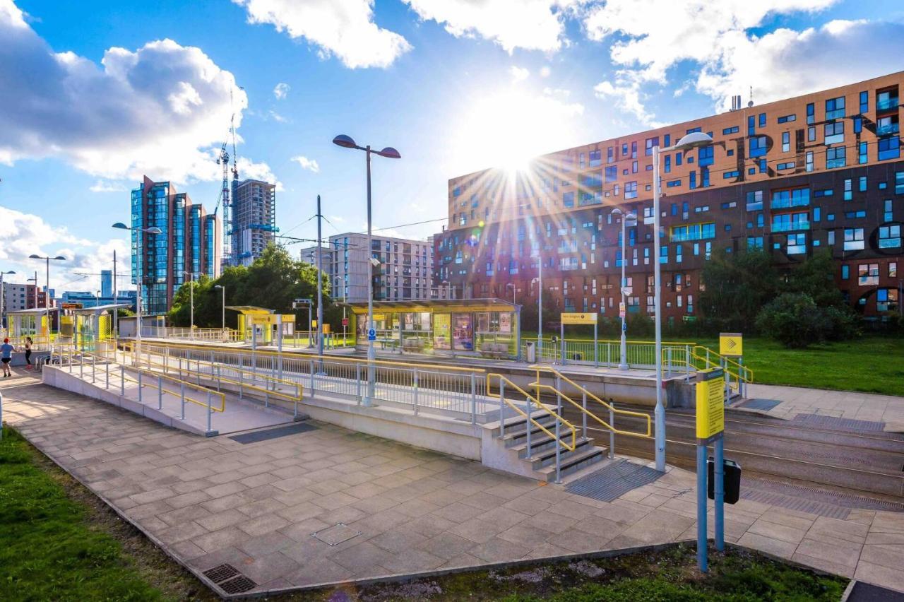2 Bedroom Apartment Manchester Hosted By Mcr Dens Exterior photo